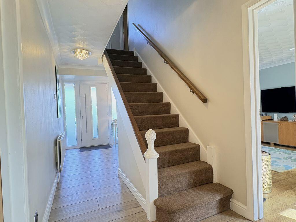 House in Portsmouth - More