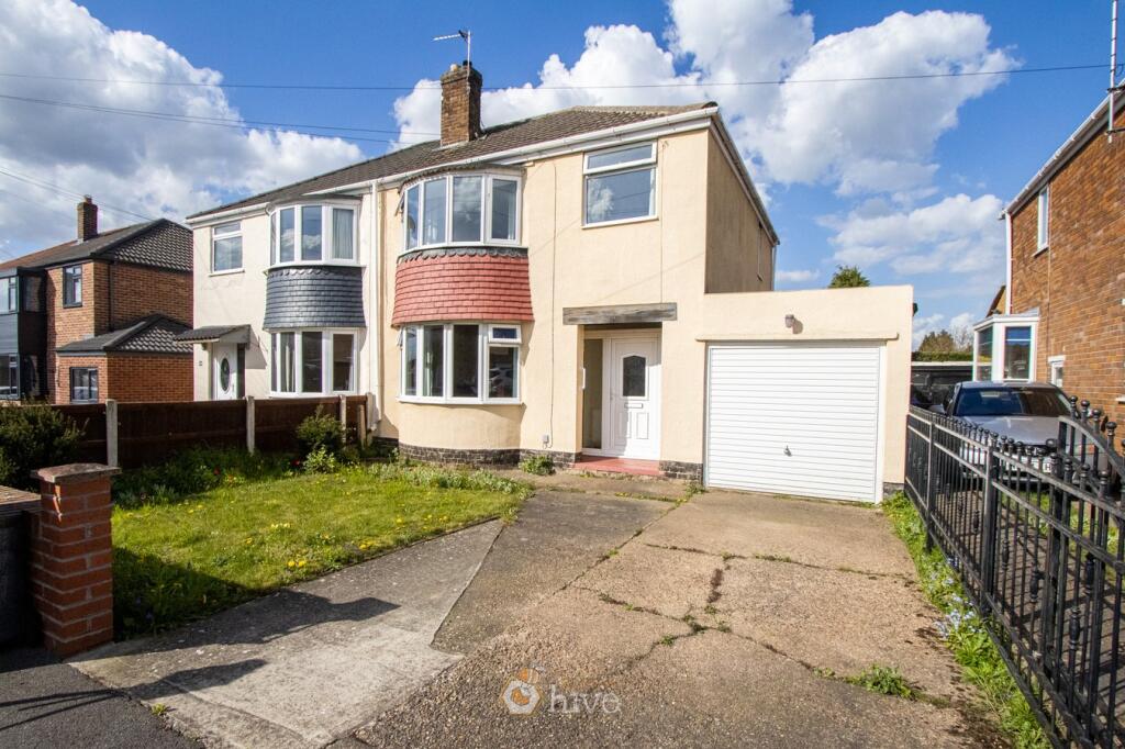 3-bed semi-detached on Ridgewood Avenue, Edenthorpe, Doncaster, DN3, £180,000