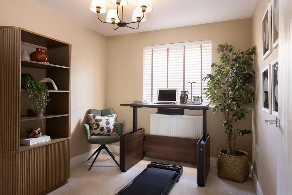 House in Stevenage, Stotfold - View 4