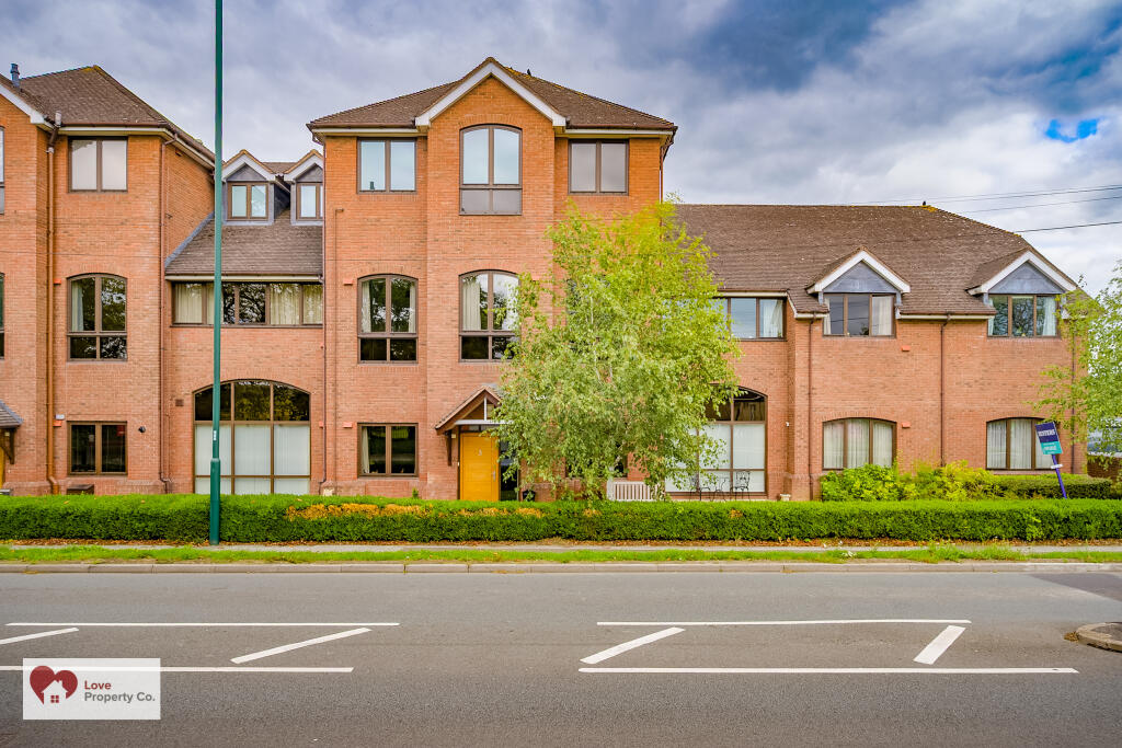 Main image of property: Kingswood Court, Stratford Road, Hockley Heath, Solihull, B94 6BD