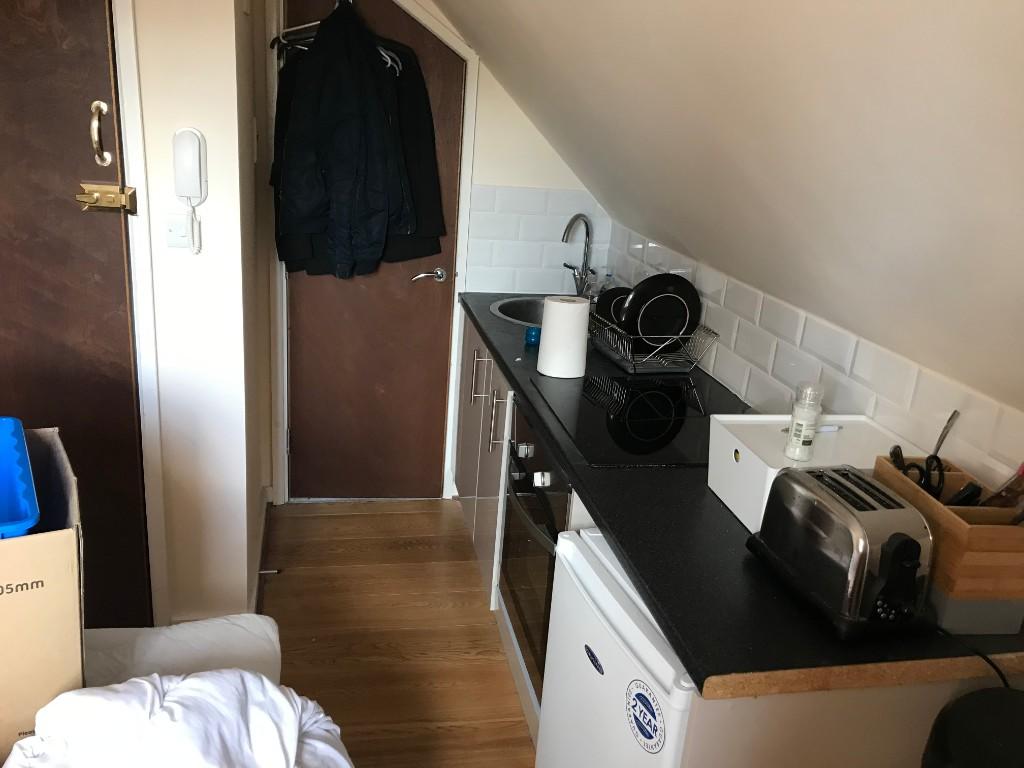 Main image of property: Portswood Road, Southampton, Hampshire, SO17