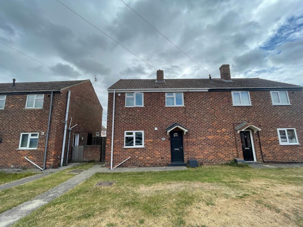 3-bed semi-detached on Ann Avenue, Kelloe, DH6, £100,000