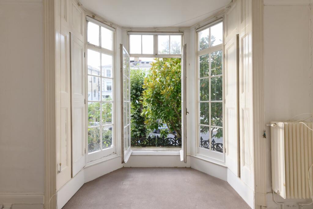 Apartment in London - View 3