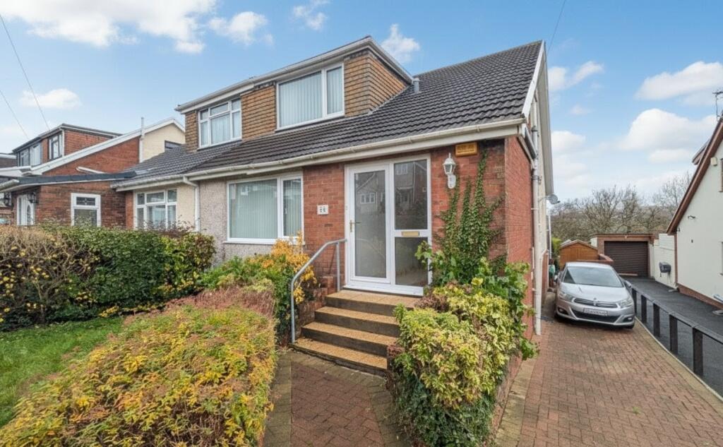 3-bed semi-detached on Shirley Drive, Heolgerrig, Merthyr Tydfil, £215,000