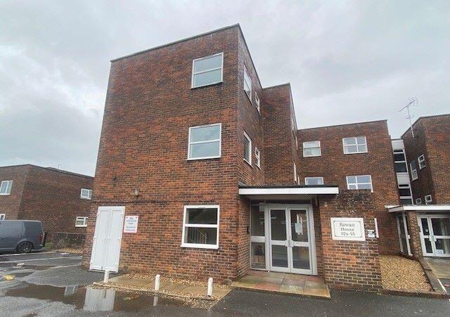 2-bed flat on Rowan House, 12A The Strand, Goring-by-Sea, Worthing, BN12 6NR, £120,000