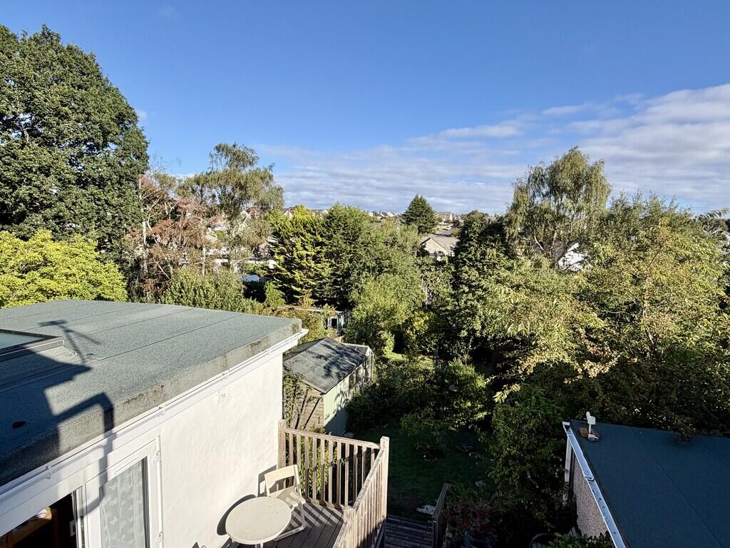 Abbotsbury Road, Broadstone photo 4