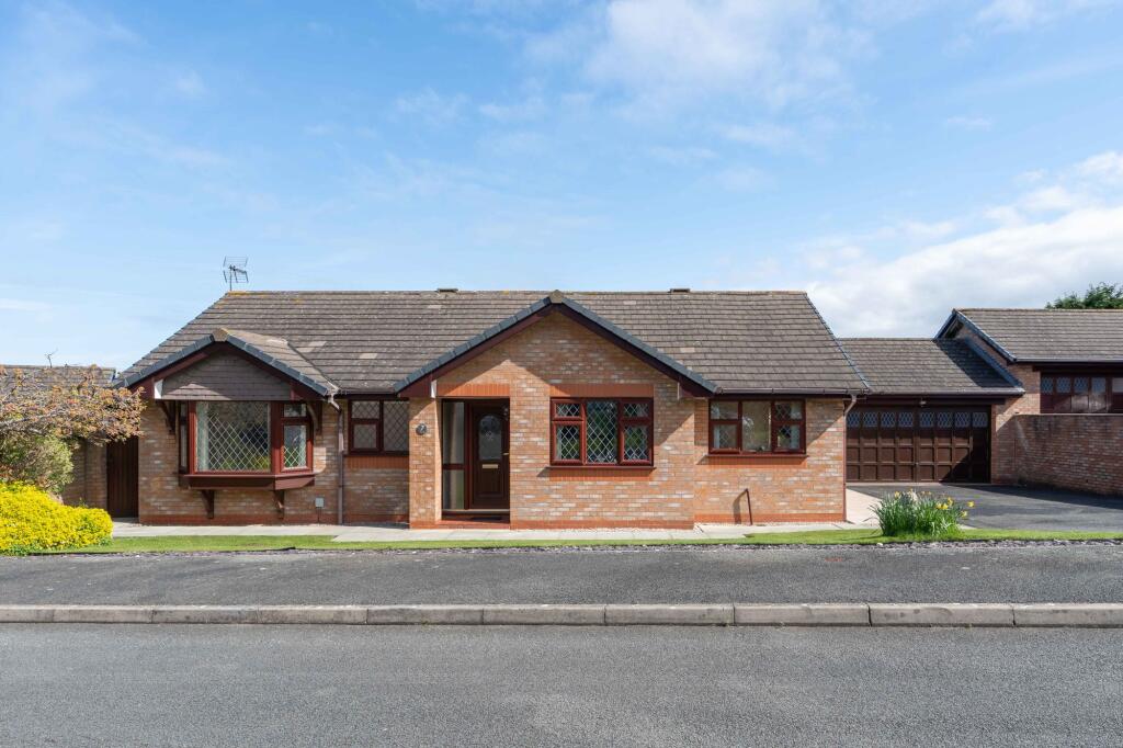 Main image of property: Lon Wen, Abergele, LL22