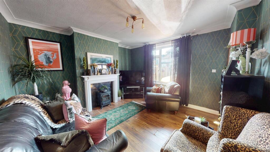 House in Bradford, Horton Bank, Slack Side - View 2