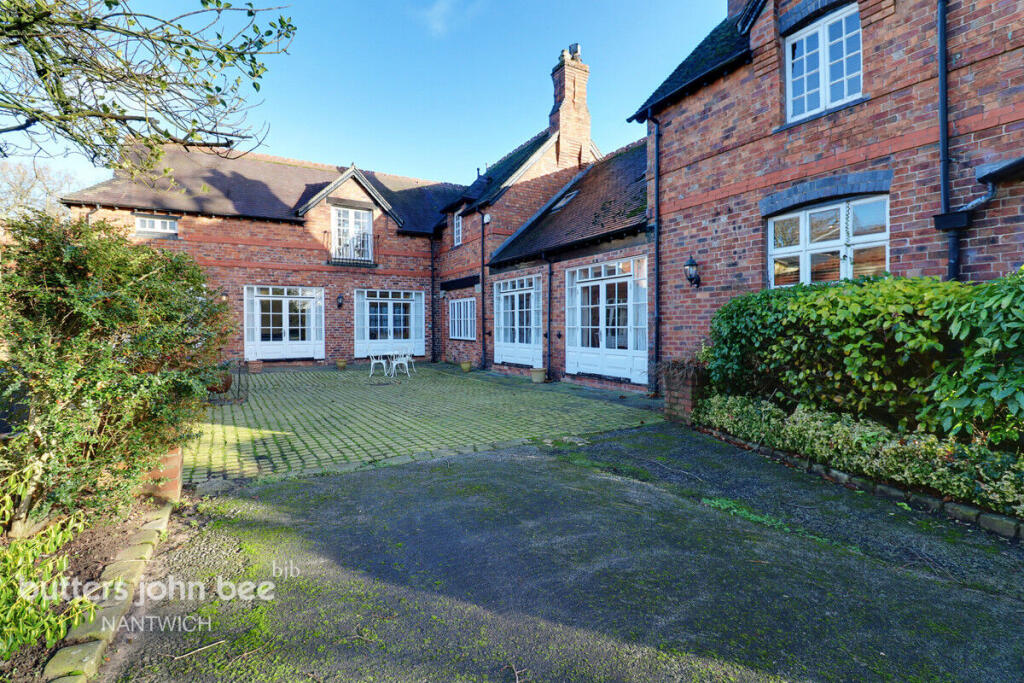 Hunsterson Road, Nantwich photo 4