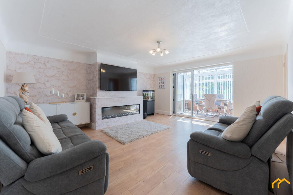 Grampian Way | Moreton | CH46 - More