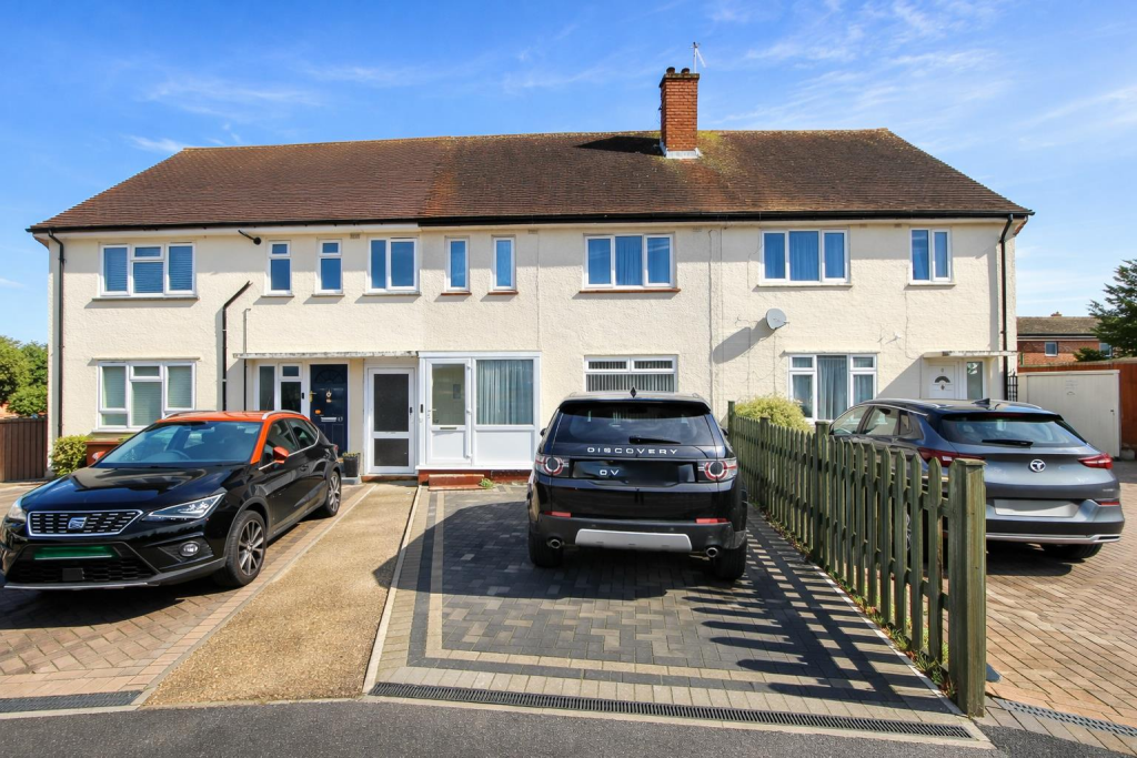 Main image of property: Mallinson Road, Beddington