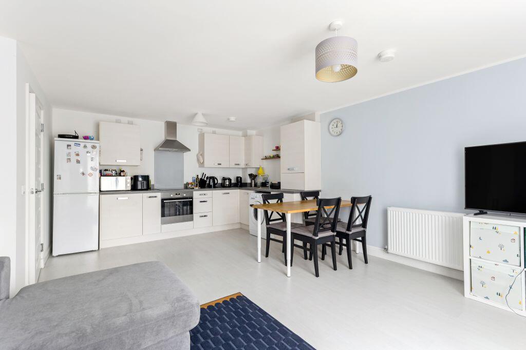 Apartment in Edinburgh - View 5