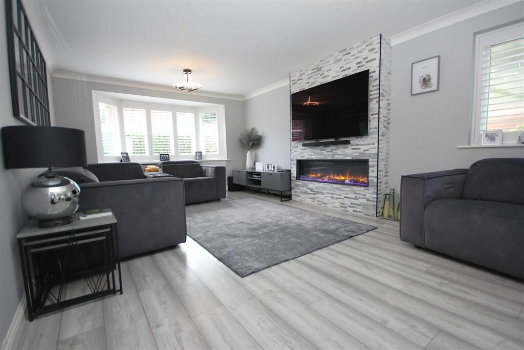 House in Whiteley, Solent Business Park - View 5