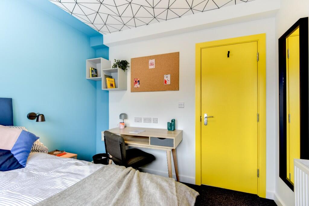 Main image of property: Bishop Manor Road, Bristol, BS10