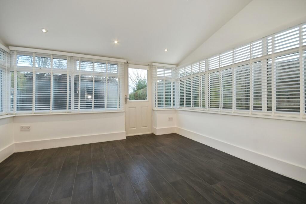 House in Sheffield, South Yorkshire - View 6