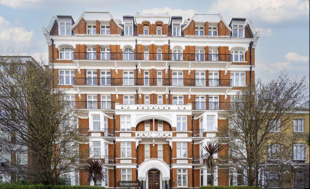 Large Three double bedroom period Apartment in Abbey Road, London photo 4