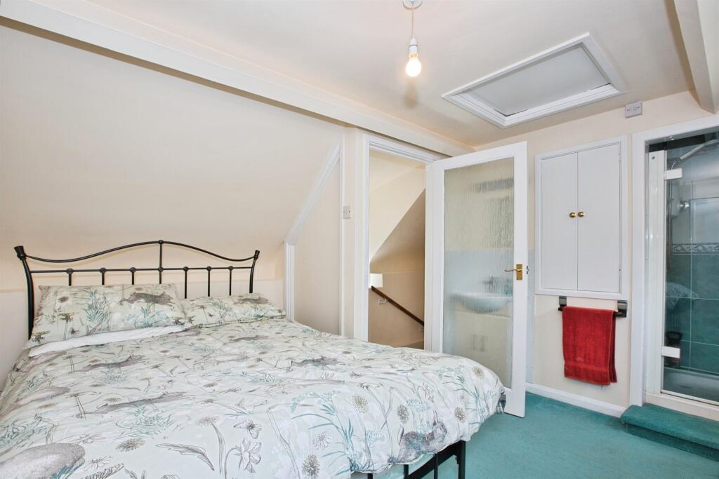 Additional image 9 of East Chinnock Hill, East Chinnock, Yeovil