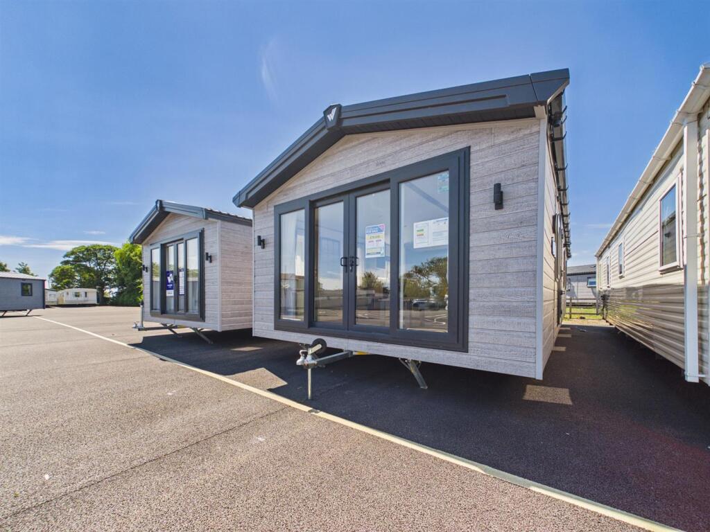 Main image of property: Alford Road, Mablethorpe