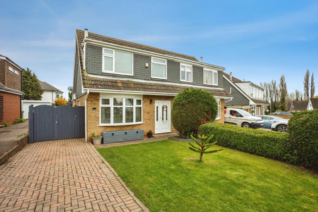 Main image of property: Beckingthorpe Drive, Bottesford, Nottingham, Leicestershire, NG13