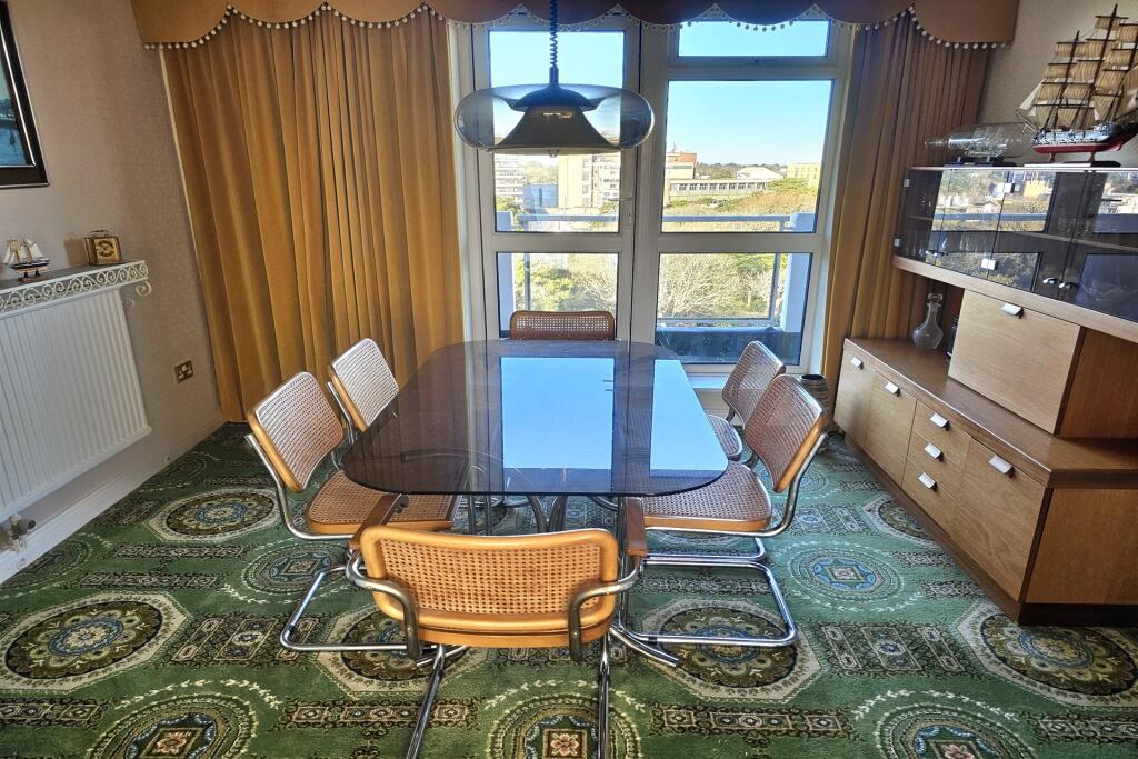 Additional image 3 of East Cliff