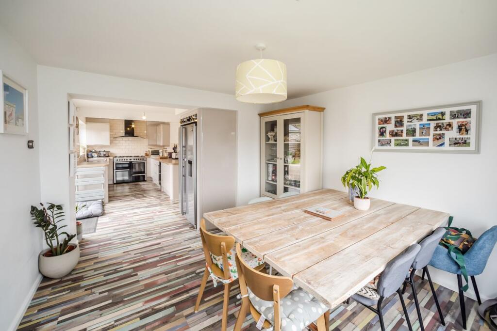 South Lane, Elland, HX5 photo 4