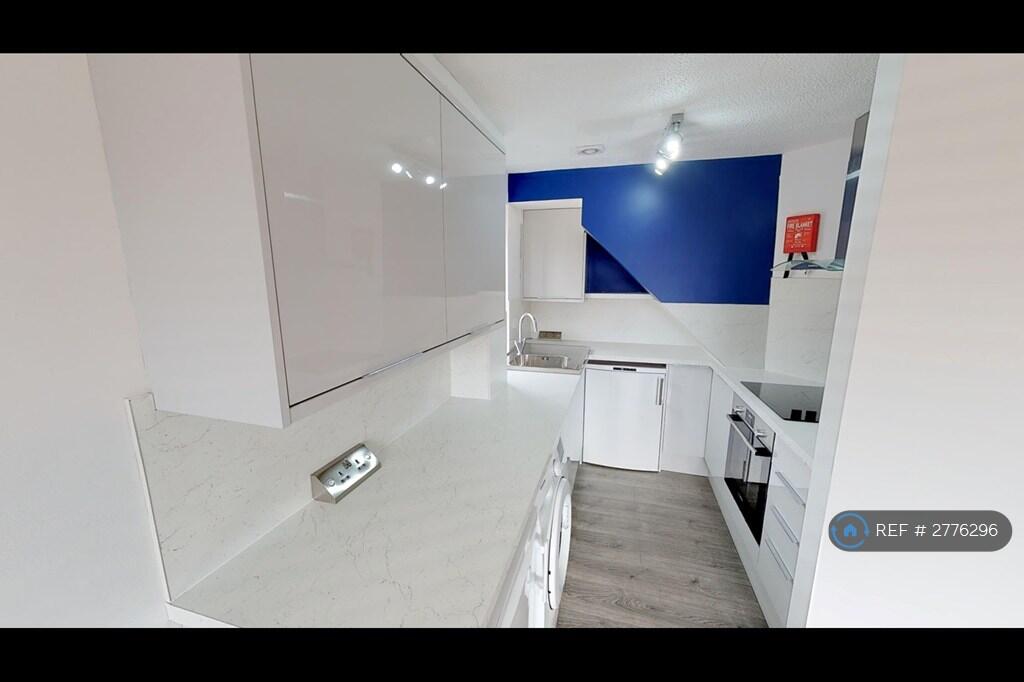 Main image of property: Salem Place, Northfleet, Gravesend, DA11