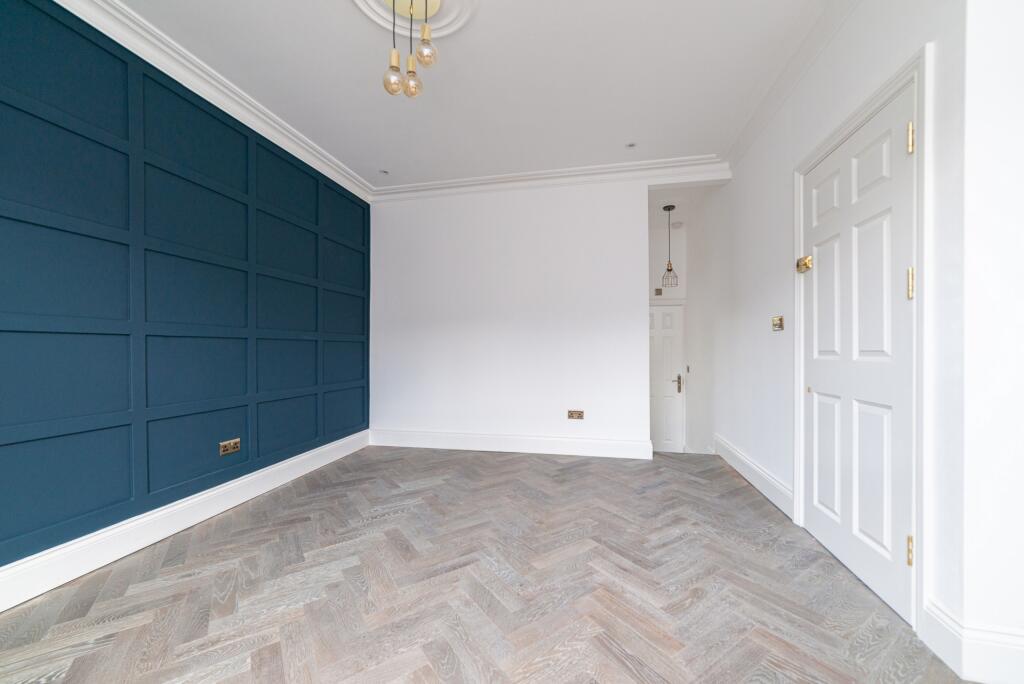 Apartment in London, Lower Clapton, Clapton - More