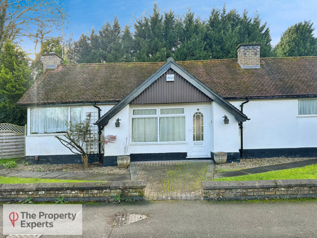 Maytree Drive, Kirby Muxloe, LE9 photo 3