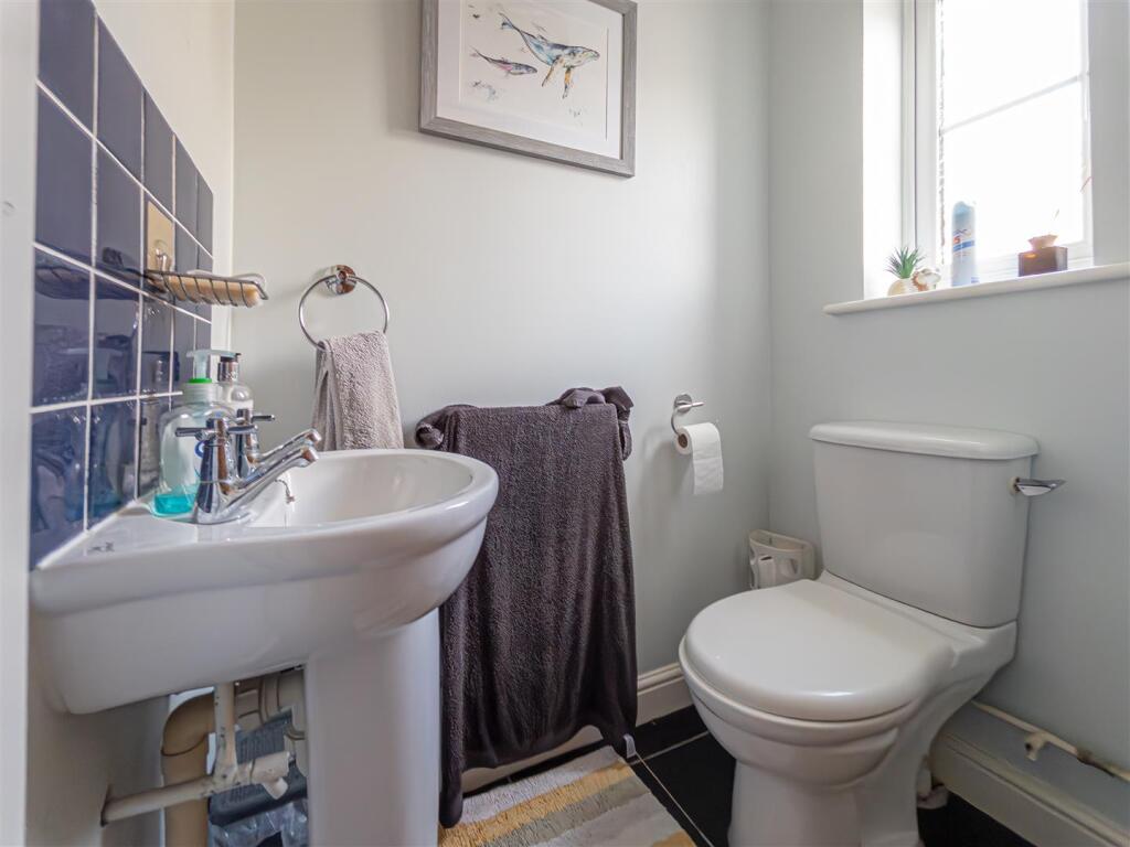 House in Melksham - View 5