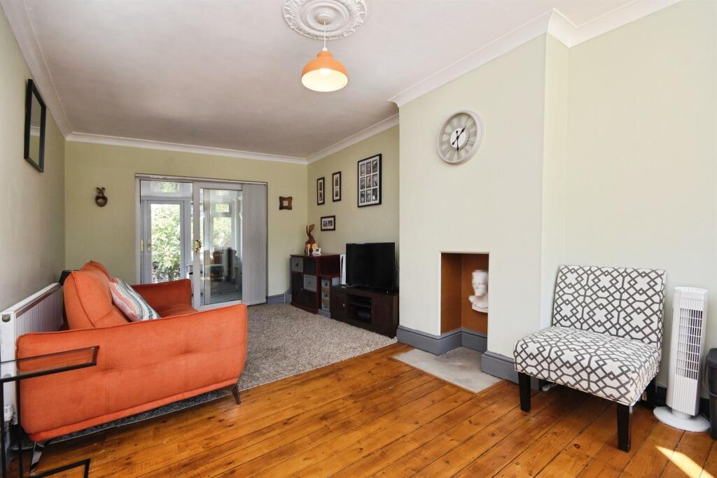 House in Chelmsford - View 2