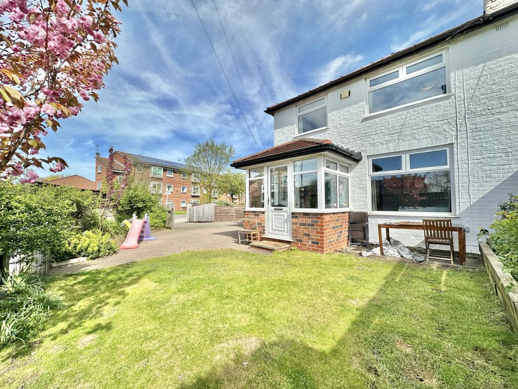 Green Lane, Sale, Ashton Upon Mersey, Trafford photo 2