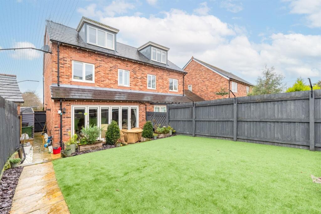 Furber Close, Tarporley, CW6 photo 2