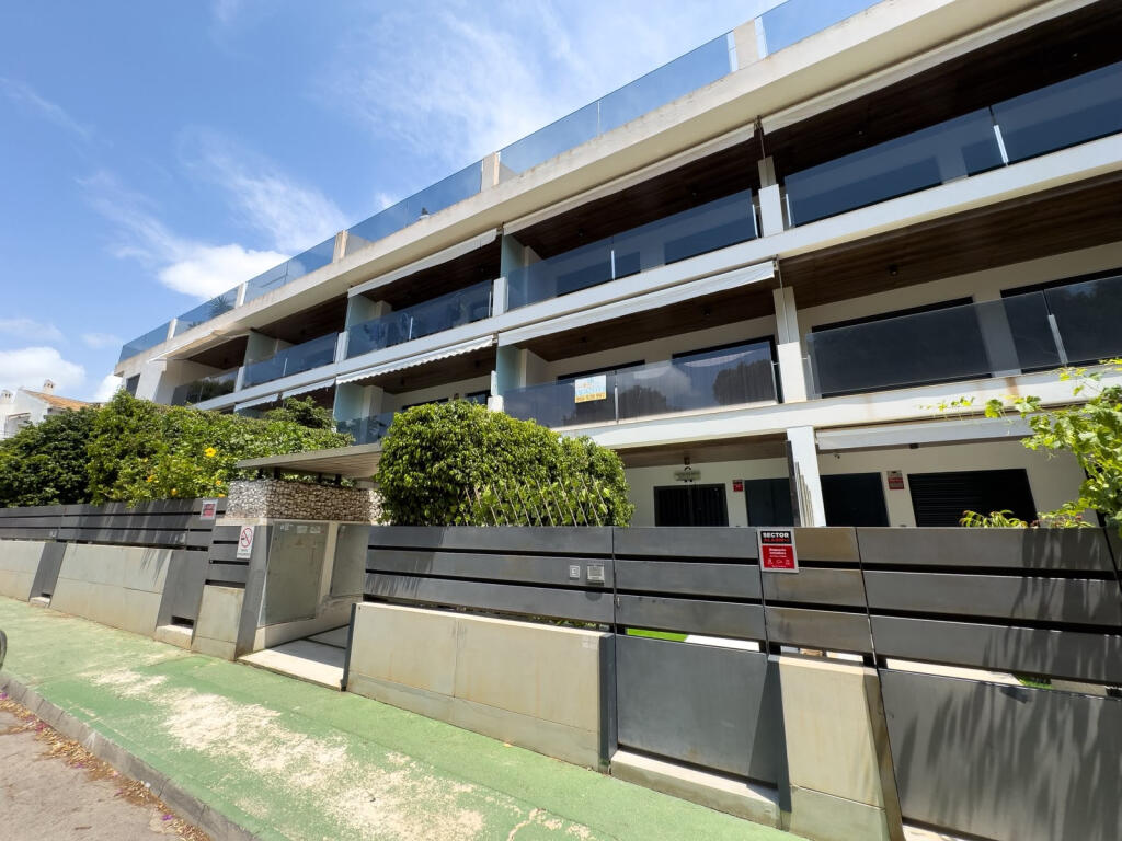 Main image of property: Valencia, Alicante, Campoamor