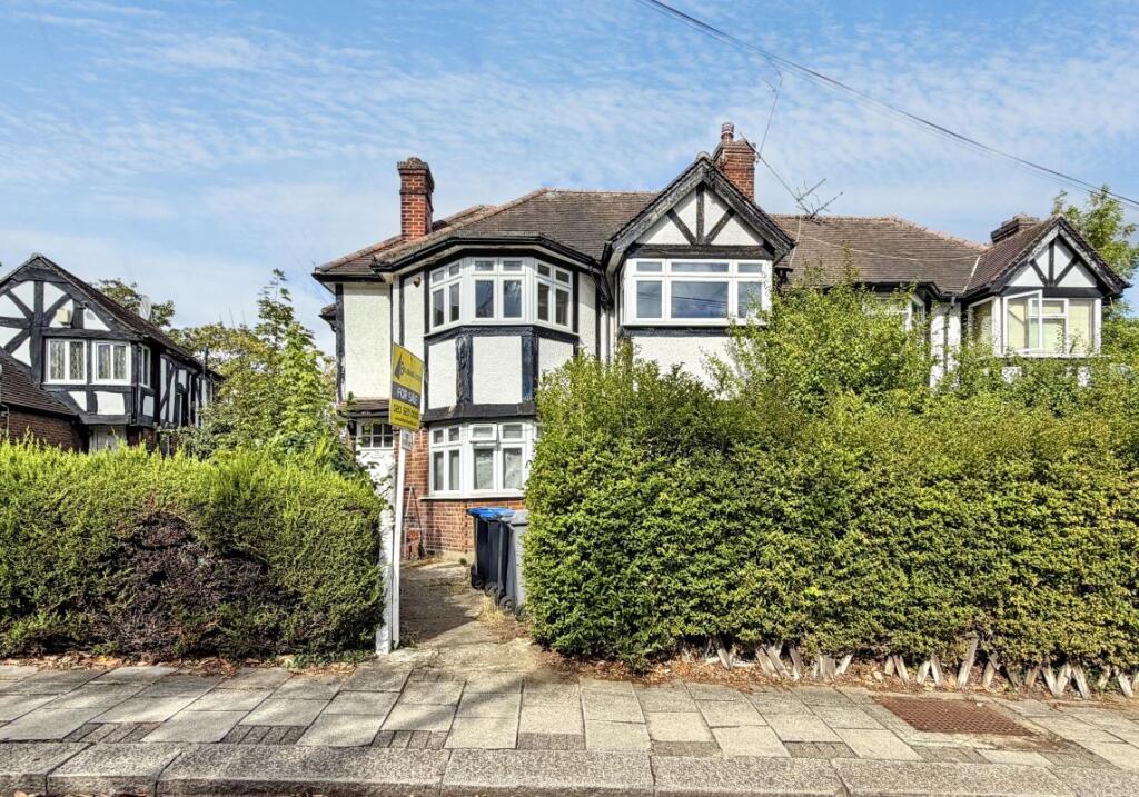Apartment in London, Kingsbury