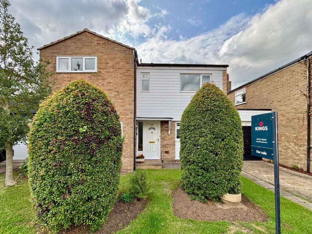 3-bed other on Clarks Lane, Halstead, £600,000