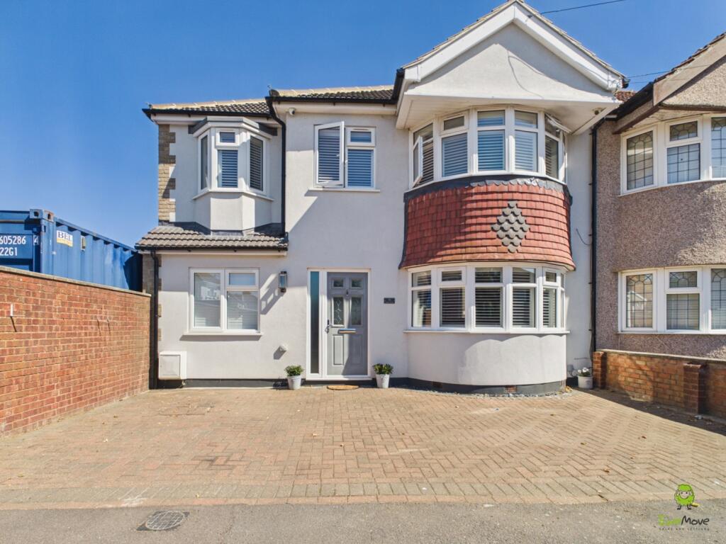 Main image of property: SALTASH ROAD, WELLING, DA16
