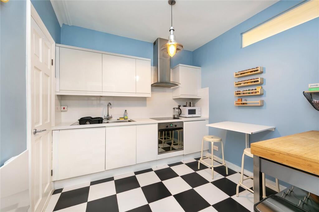 Main image of property: Upper Richmond Road West, East Sheen, SW14
