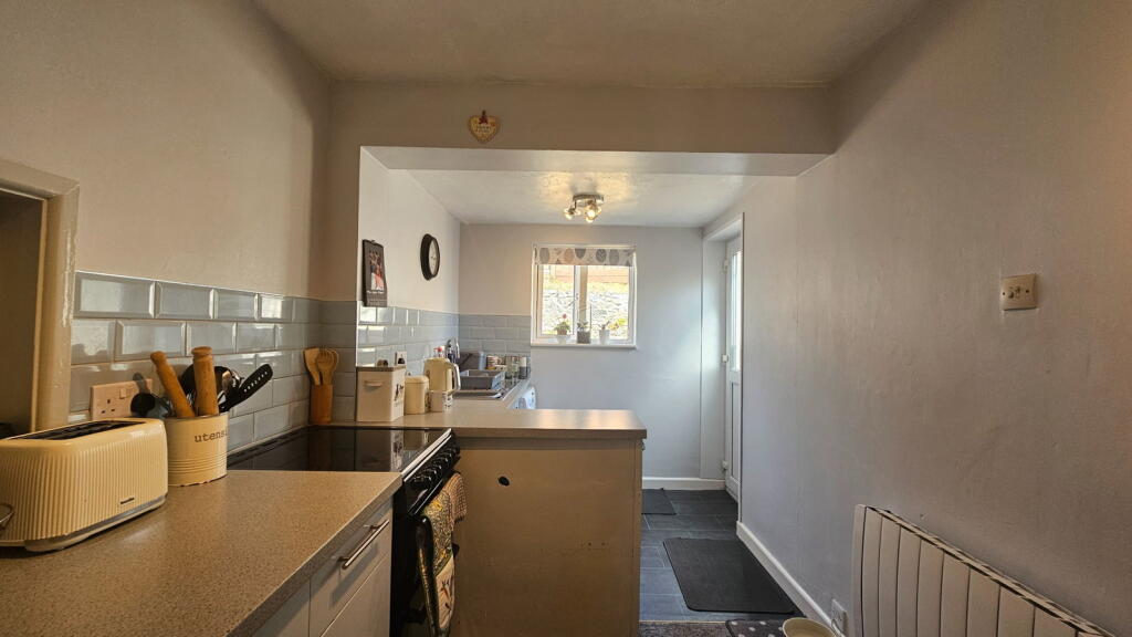 House in Plymouth - View 3