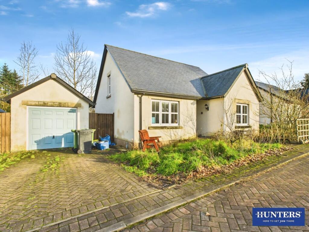 3-bed detached on Wintergreen Close, Kendal, £385,000
