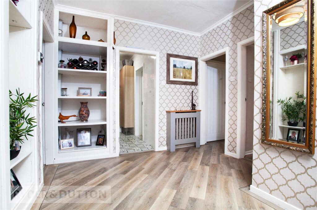 House in Oldham, Shaw and Crompton - View 5