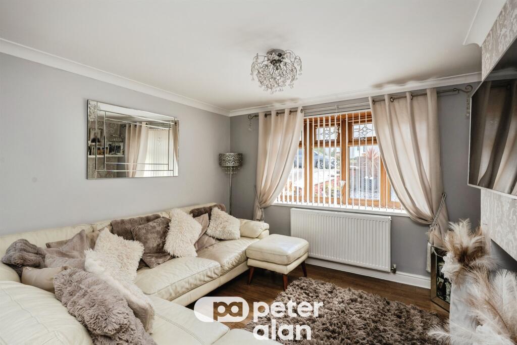 House in Swansea, Coedffranc - View 5
