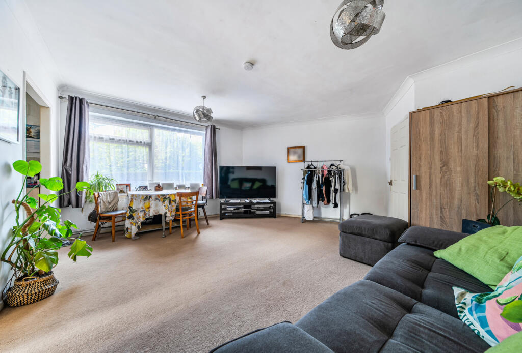 Main image of property: London Road, Redhill, Surrey, RH1