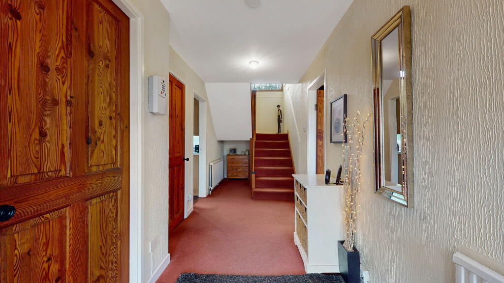 House in Chapelton, South Lanarkshire - View 3
