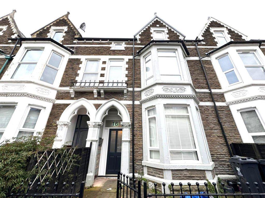 Main image of property: Flat 4, 16 Connaught Road, Roath, Cardiff