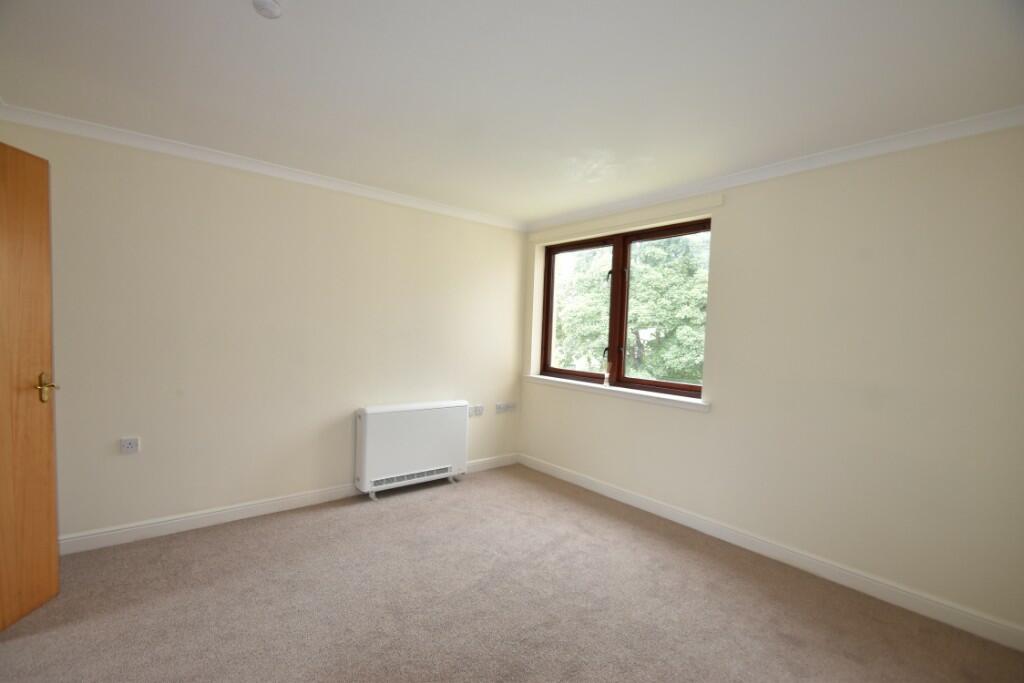 Apartment in Edinburgh, Roseburn - View 3