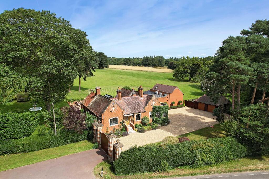 Main image of property: Ridge Lane, Newnham, Hook, Hampshire, RG27