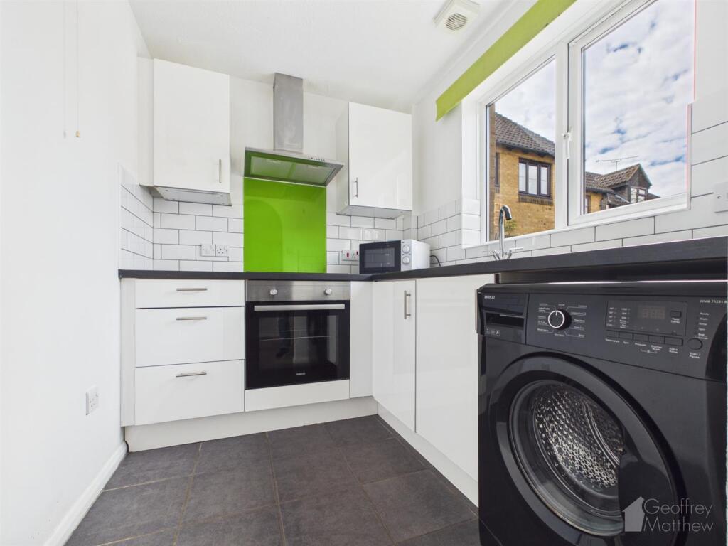 Main image of property: Chennells Close, Hitchin