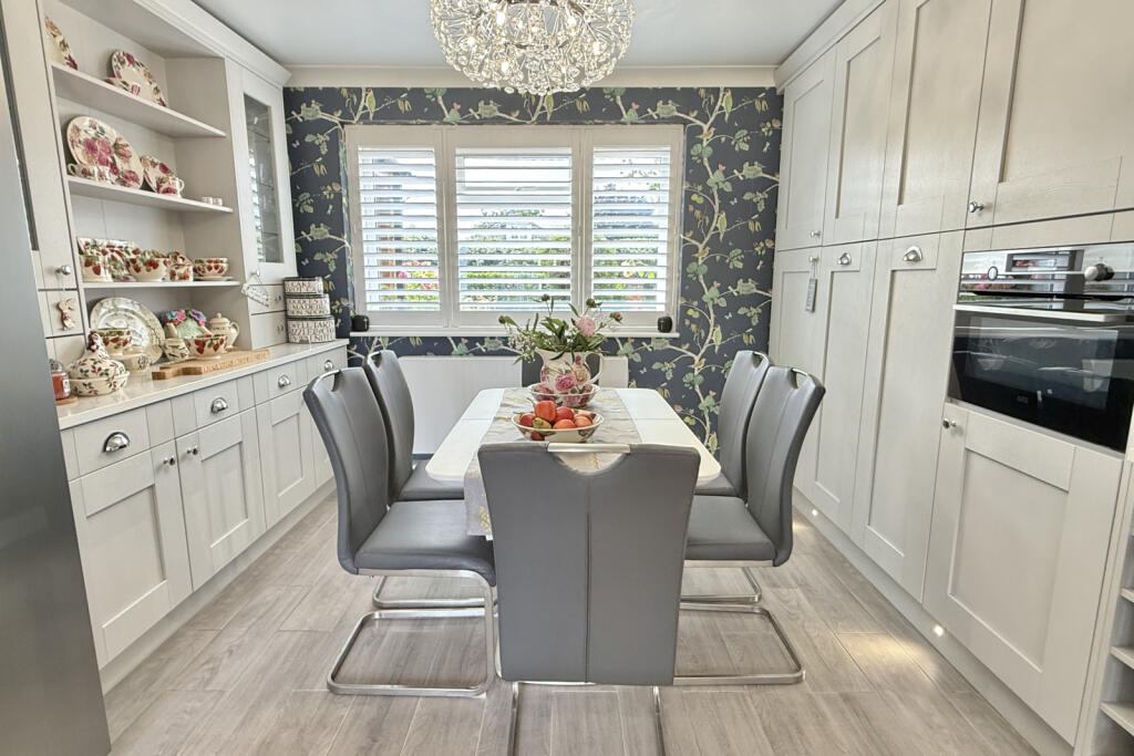 House in Ringwood - View 2