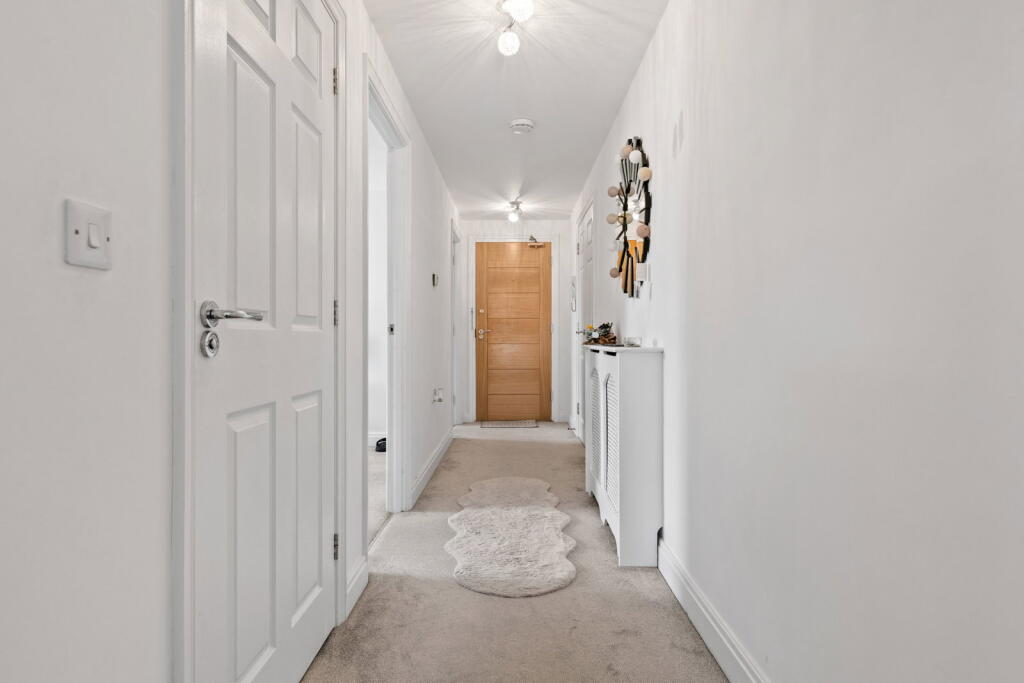 Apartment in Stevenage - View 5