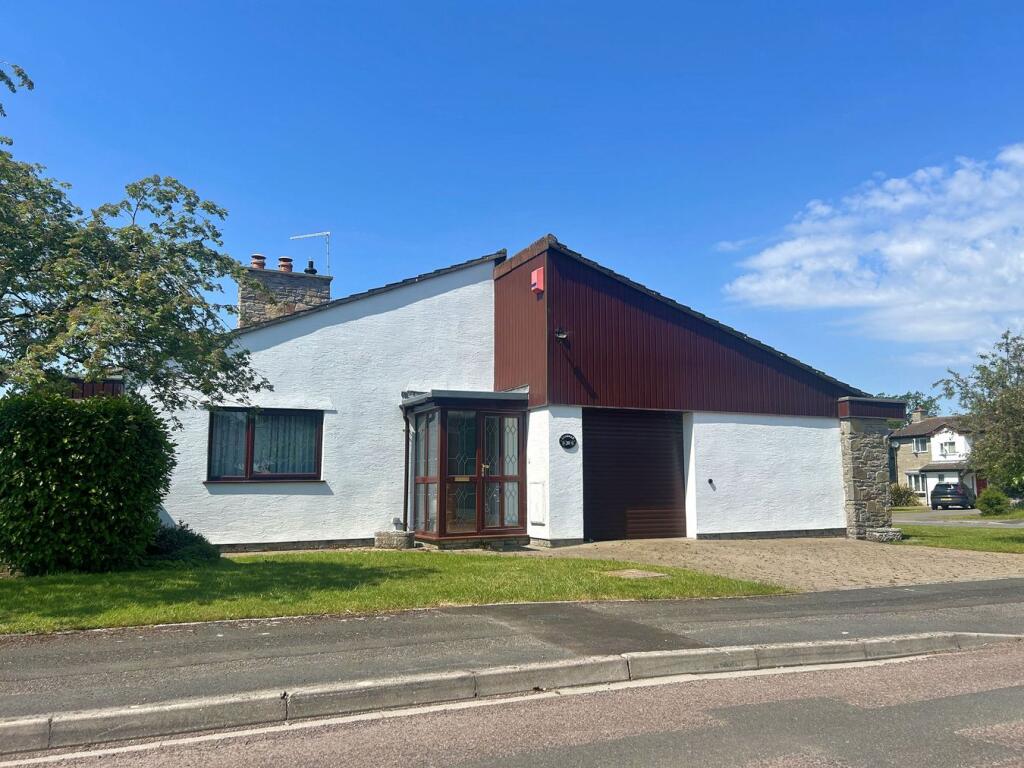 Main image of property: Court Meadow, Stone, GL13